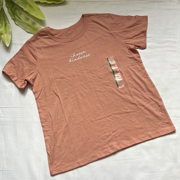 ⭐️nwt Zoe+LivChoose Kindness Short Sleeve Graphic T-Shirt - Rose⭐️ - Picture 3 of 7